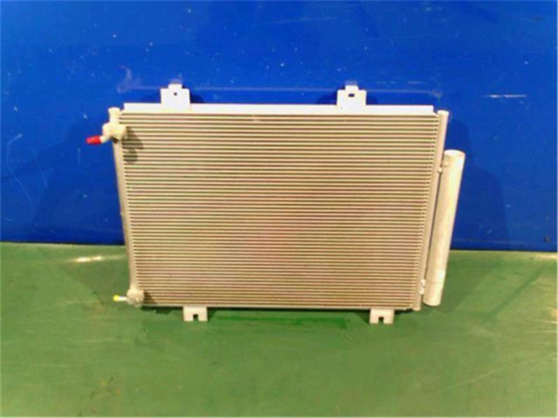  Honda original Fit { GR1 } condenser P42500-24008445