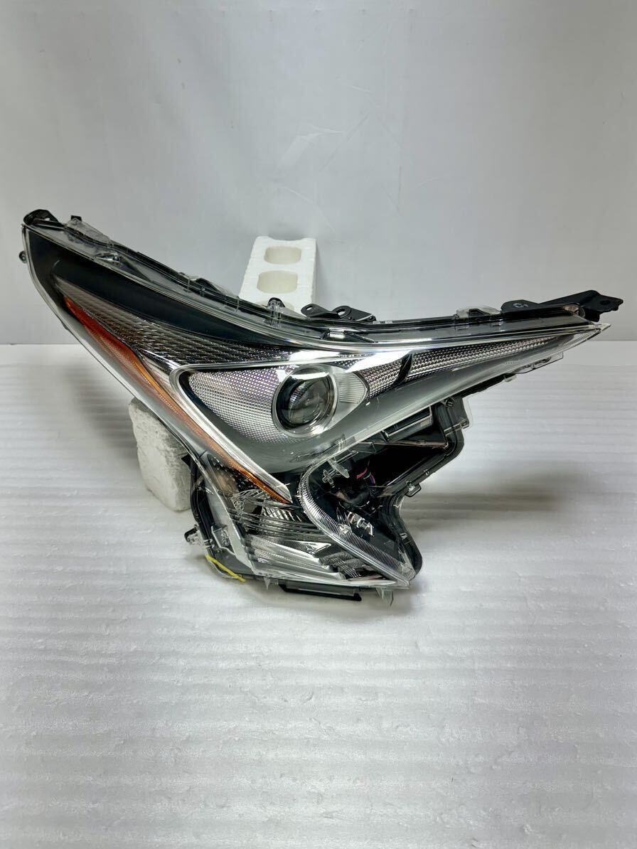 S-3480 プリウス 50 右 ヘッドライト LED ZVW50 前期 KOITO 47-75 打刻:C1 TOYOTA 純正 PRIUS 8.22S中