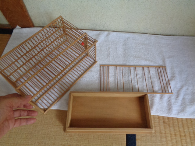 竹細工 竹製鳥かご 鳥籠 鳥カゴ②/小鳥飼育かご メジロ飼育カゴ 竹細工 竹製鳥かご 鳥籠 鳥カゴ②/小鳥飼育かご メジロ飼育カゴ