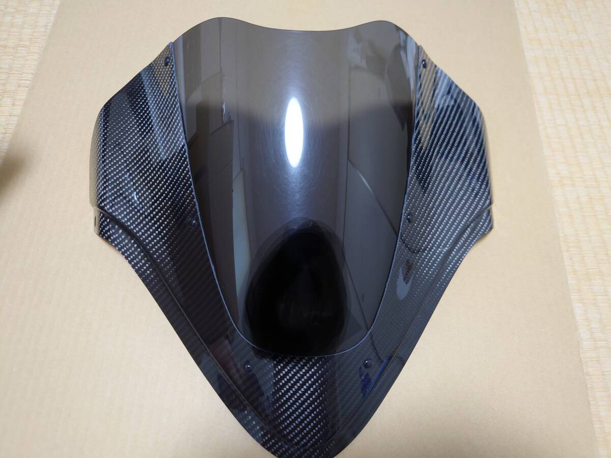 GSX1300R マジカルレーシング　カーボントリムスクリーン　綾織