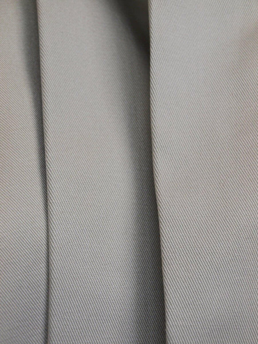 **W91-股下68ｃｍ春夏/グレーベージュ綿ポリ/ゆったり2タックレギュラーフィットコットン綿パンツチノパンツ新品即決