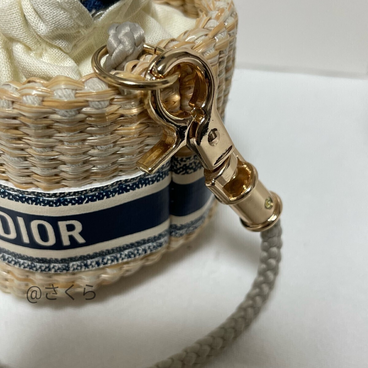 新品 DIORディオールノベルティ ストローポーチロゴ ミニ 新品 DIORディオールノベルティ ストローポーチロゴ ミニ