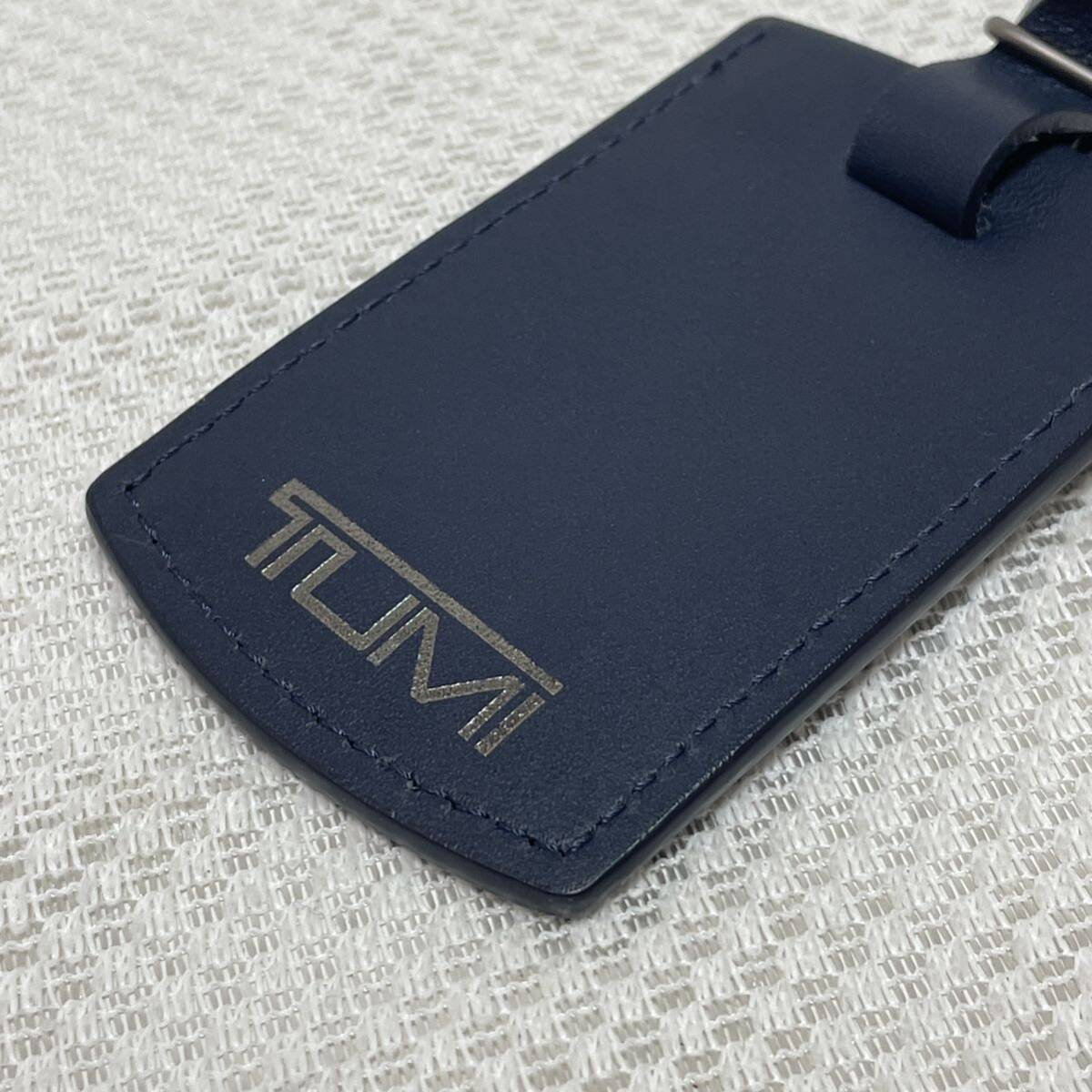 未使用品】TUMI 純正 ネームタグ/ ラゲージタグ 本革製 未使用品】TUMI 純正 ネームタグ/ ラゲージタグ 本革製