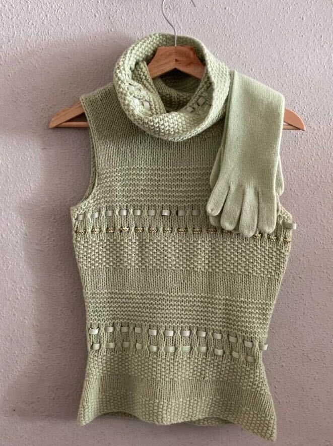 【美品】FOXEY　フォクシー　カシミヤ100％　ハイネックニットプルオーバー