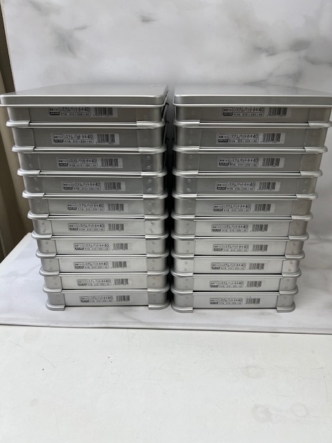 中古品【22点セット】AKAO システムバット 小々40 硬質アルミ 310×230×40 20点 /蓋 小々 硬質アルミ 320×240×15 2点 管理番号sb001