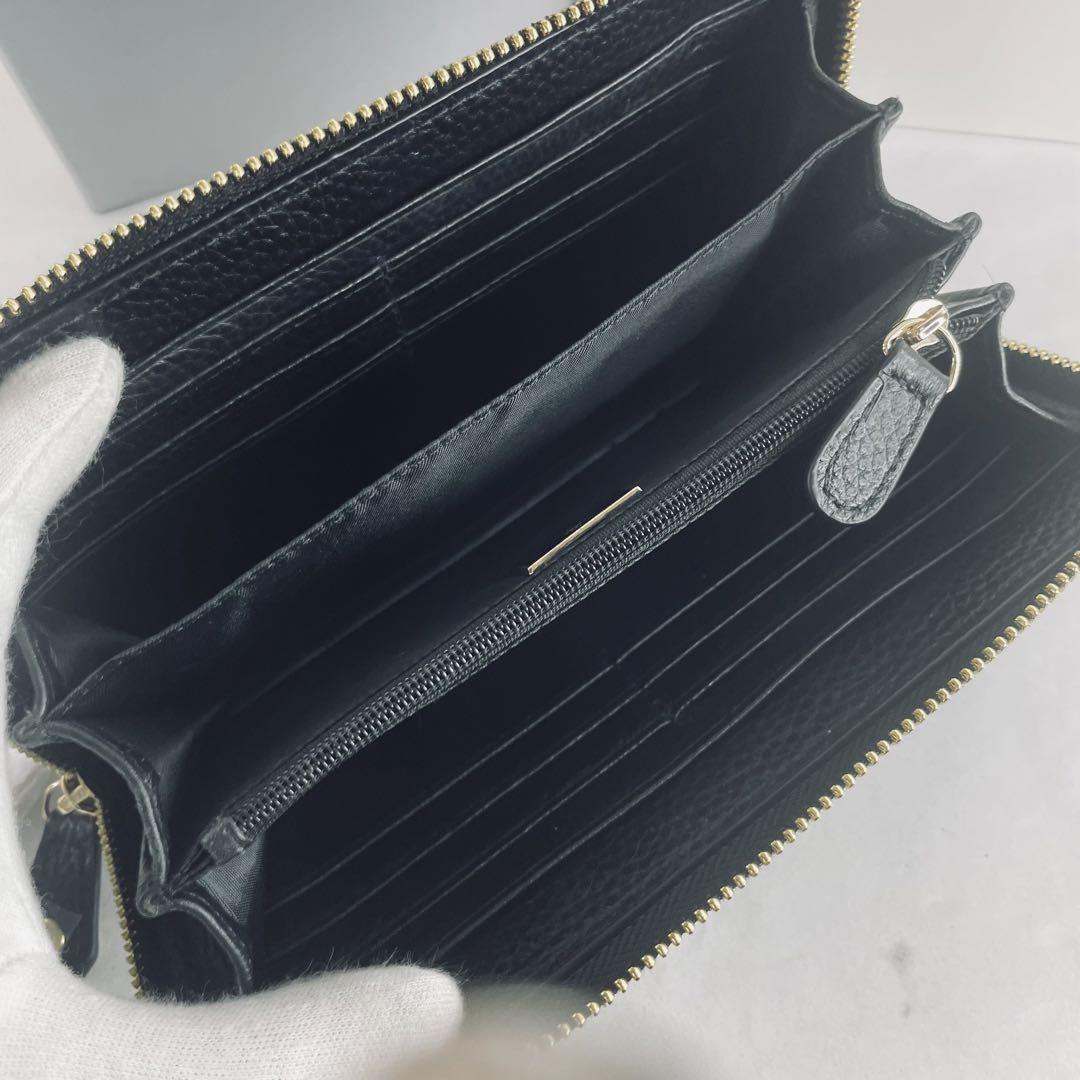 新品 ヴィヴィアンウエストウッド 長財布 パンチング オーブ 新品 ヴィヴィアンウエストウッド 長財布 パンチング オーブ