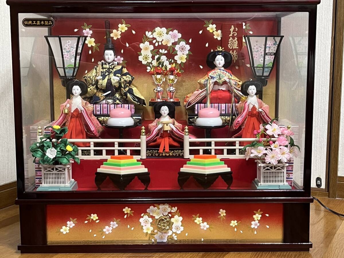 雛人形 ケース入り中古美品 おひなさま ひなまつり人形 熊本は手渡し可