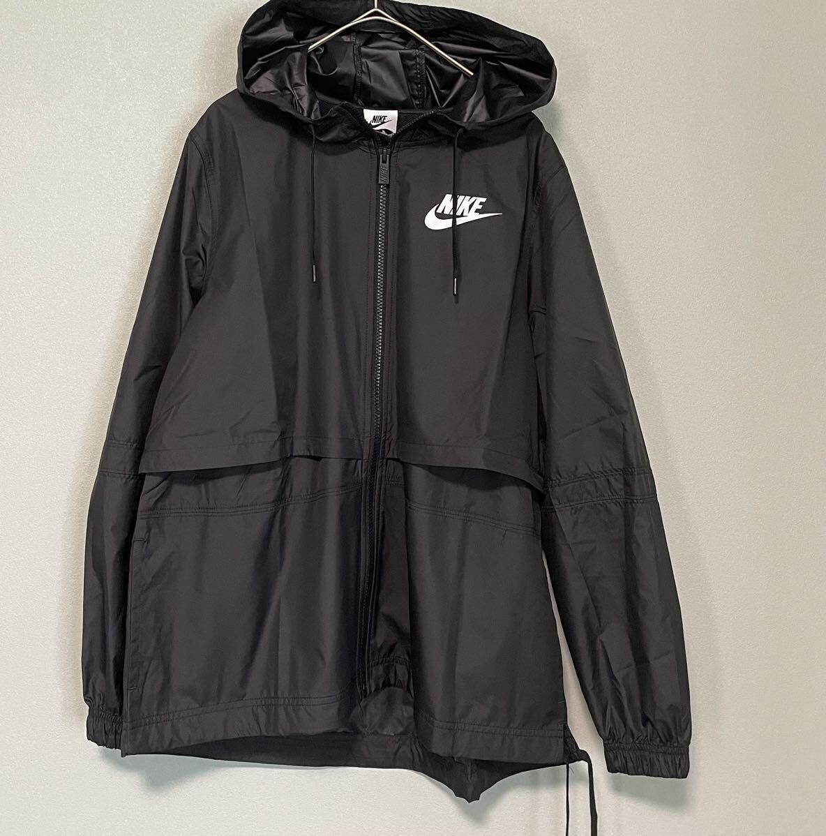 M 新品 ナイキ ウィメンズ 黒 ブラック NIKE ウーブンジャケット M 新品 ナイキ ウィメンズ 黒 ブラック NIKE ウーブンジャケット