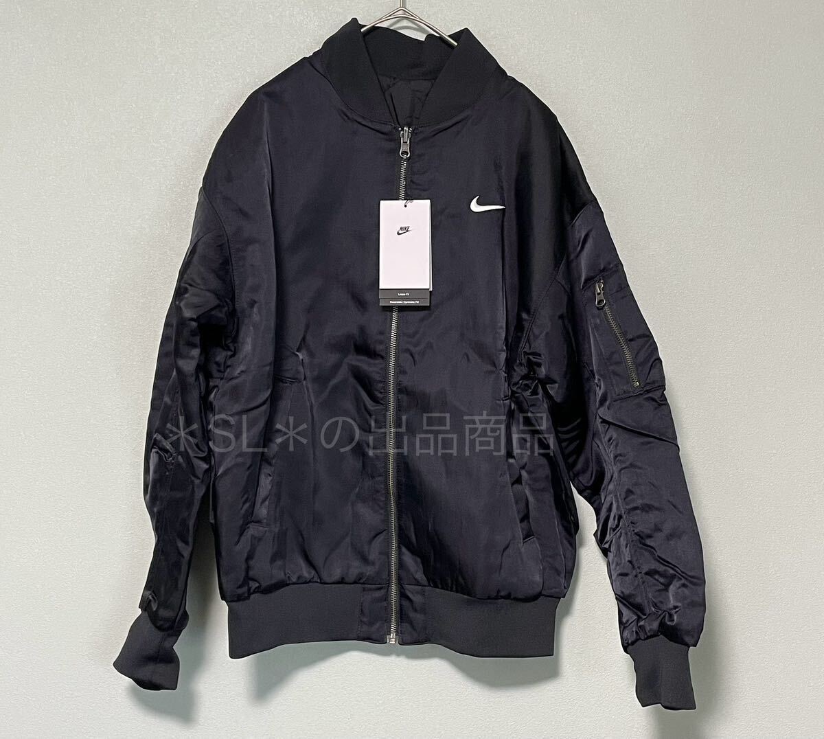 M 新品 NIKE リバーシブル VRSTY BMBR JKT アウター ウィメンズ M 新品 NIKE リバーシブル VRSTY BMBR JKT アウター ウィメンズ