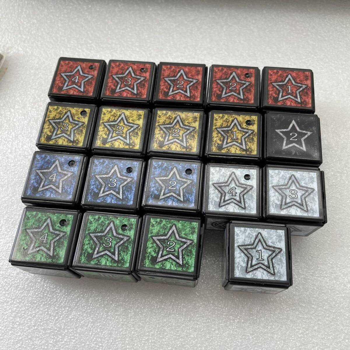 希少】 遊戯王 ダンジョンダイスモンスターズ スターター 希少】 遊戯王 ダンジョンダイスモンスターズ スターター