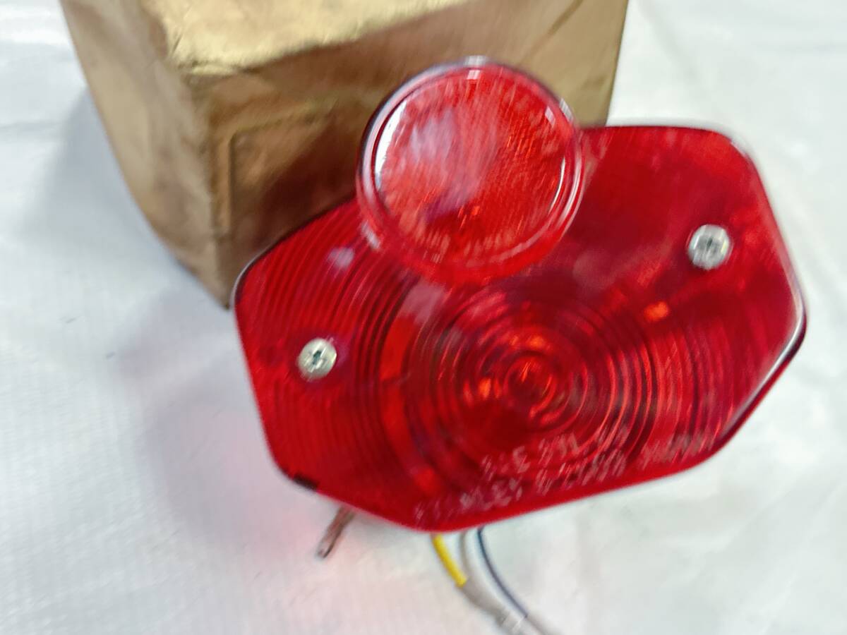 【正規品 純正】ヤマハTY125 純正テールランプ 赤 Yahoo!オークション - 新品 ヤマハ 純正 テールランプ TY125
