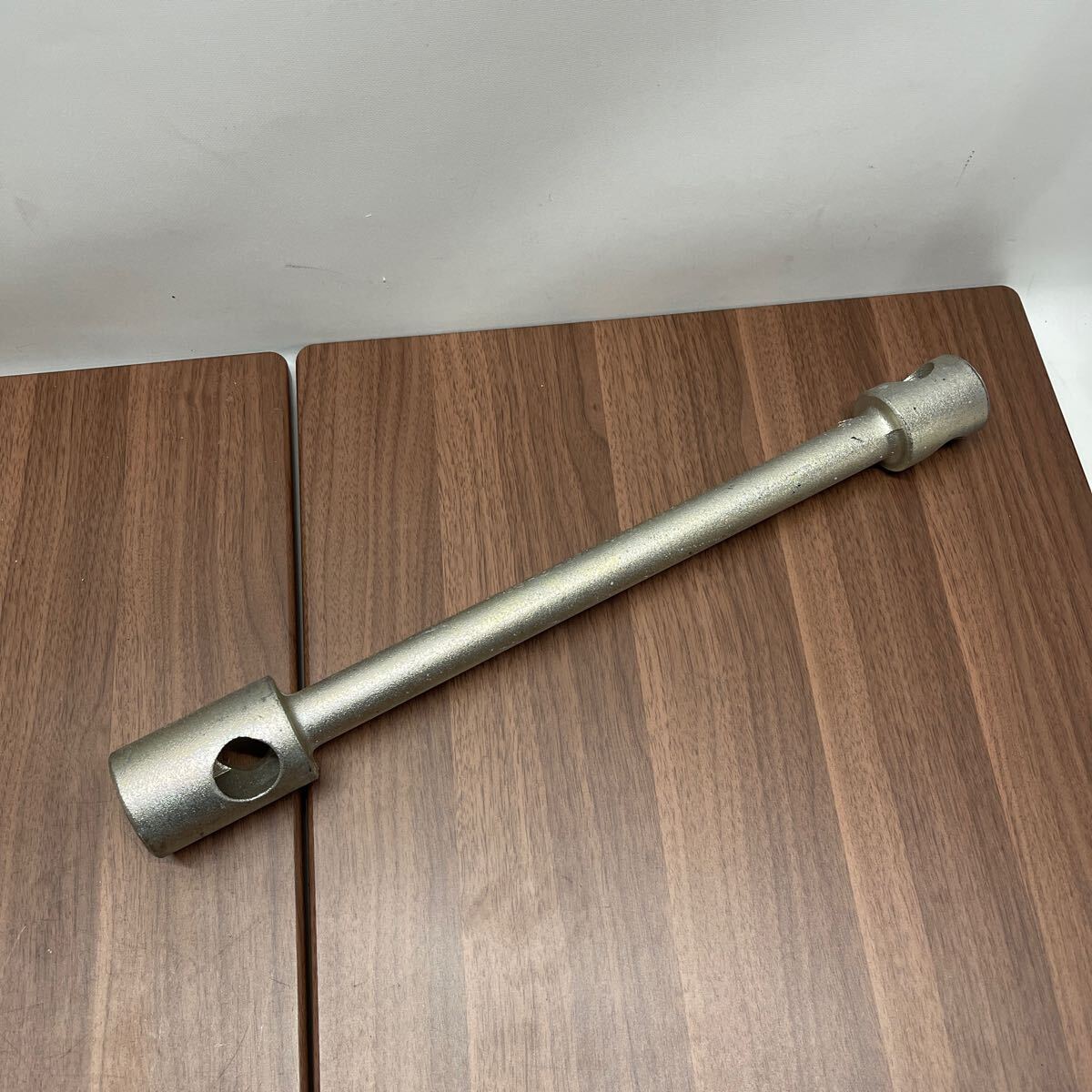 「1FA」Kunci Roda 27 x 33 mm KDR レンチ　部品欠品　本体のみ（240827）