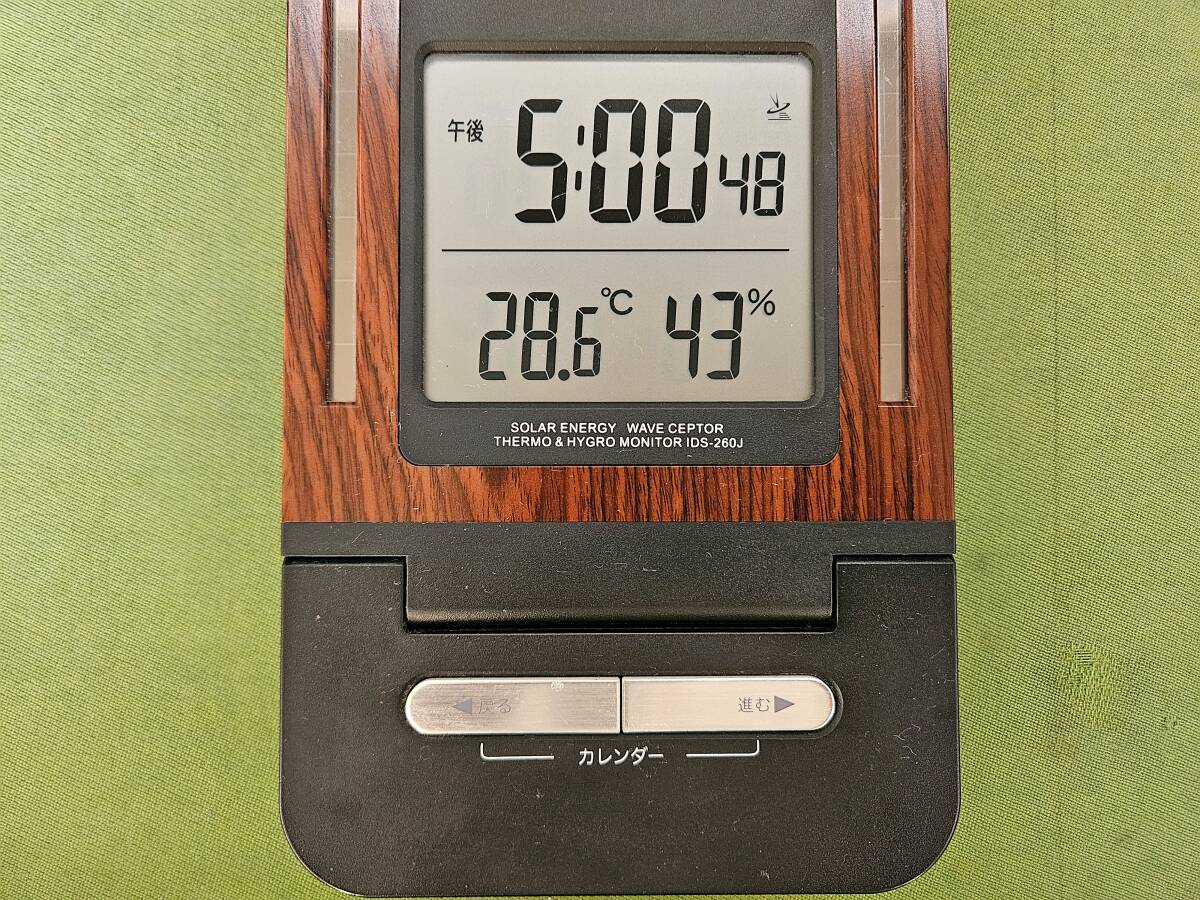CASIO カシオ ソーラー電波時計 置き掛け兼用 IDS-260J 電波時計 CASIO カシオ ソーラー電波時計 置き掛け兼用 IDS-260J 電波時計