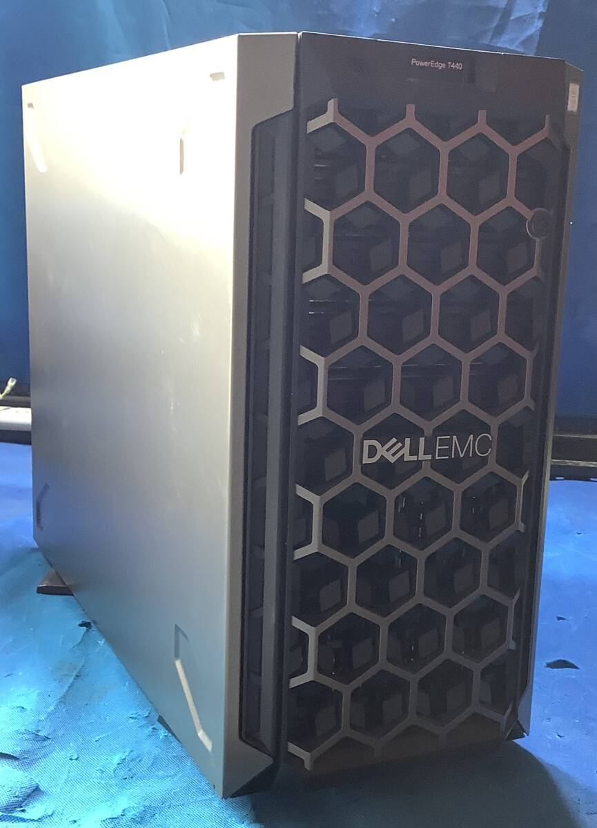 Yahoo!オークション - K60807405 DELL PowerEdge T440 1点【通電 Yahoo!オークション - K60807405 DELL PowerEdge T440 1点【通電