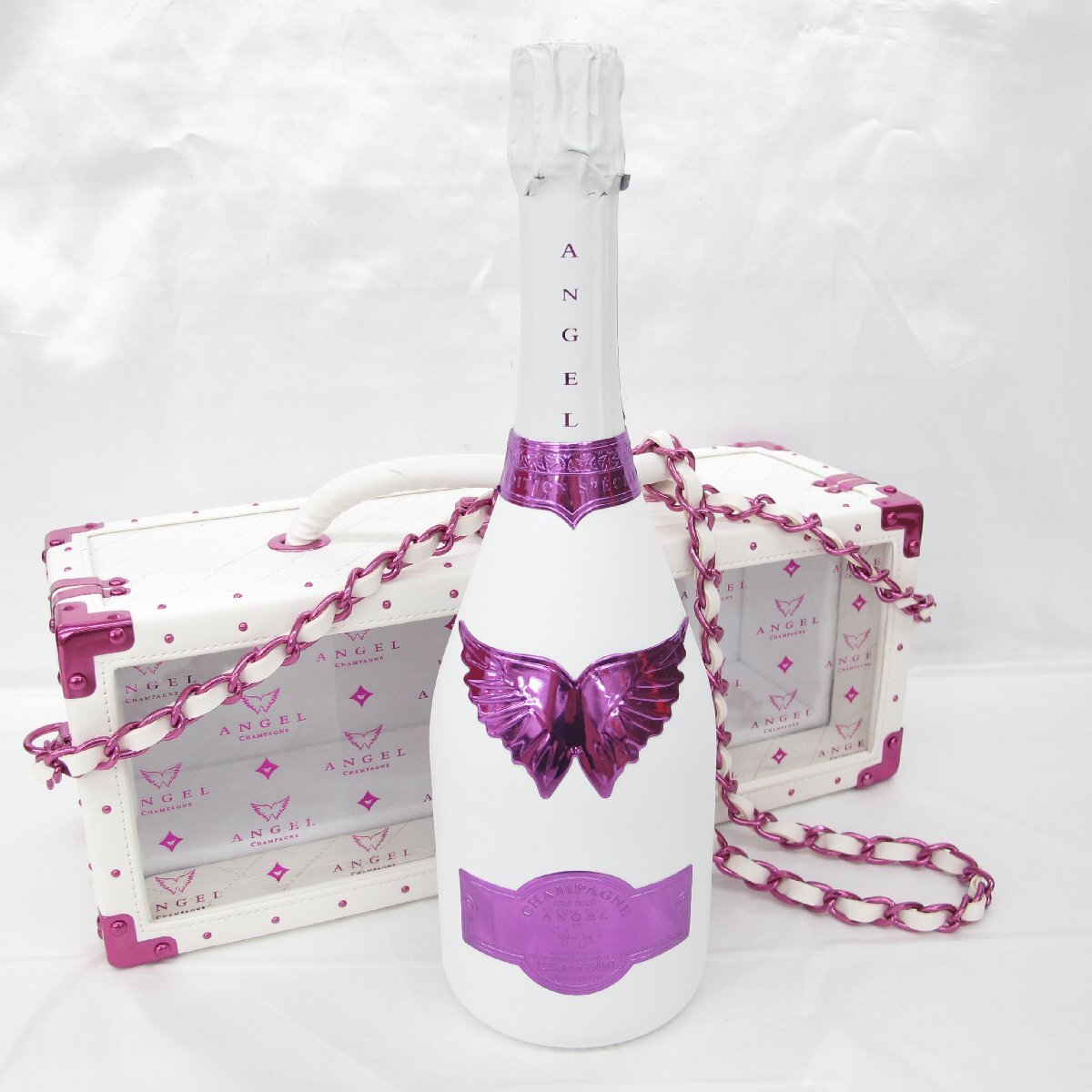【未開栓】ANGEL エンジェル ブリュット ロゼ バレンタイン エディション レザータイプ シャンパン 750ml 12.5% ケース付 902135386 0821