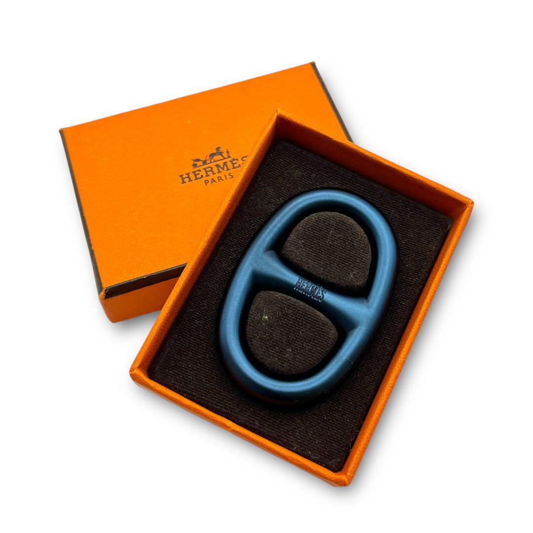 極美品】HERMES エルメス シェーヌダンクル スカーフリング 極美品】HERMES エルメス シェーヌダンクル スカーフリング