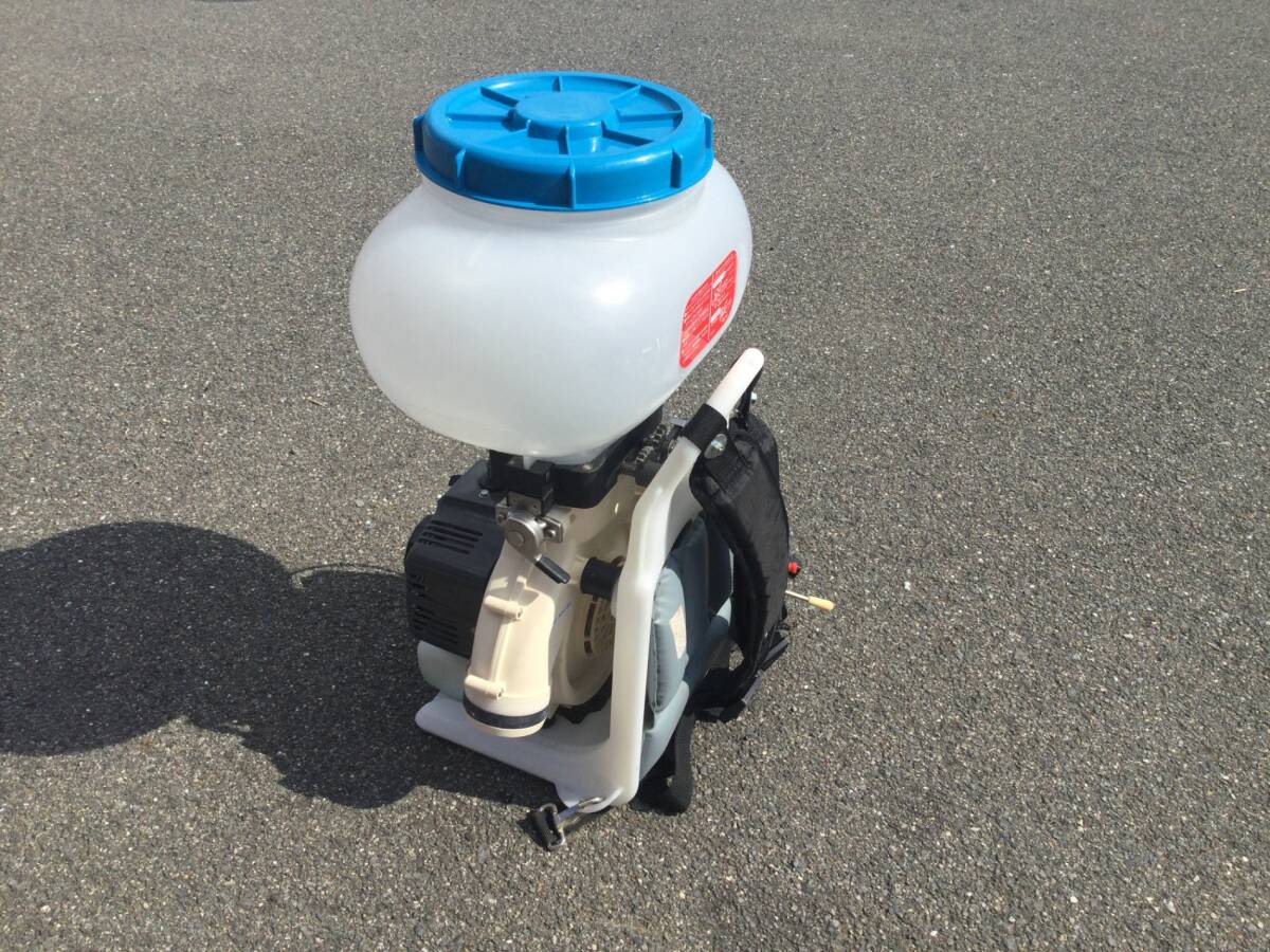 引取限定】【中古品】BIGM 背負動力散布機 GD300B ITH2CPSZJFMS 引取限定】【中古品】BIGM 背負動力散布機 GD300B ITH2CPSZJFMS