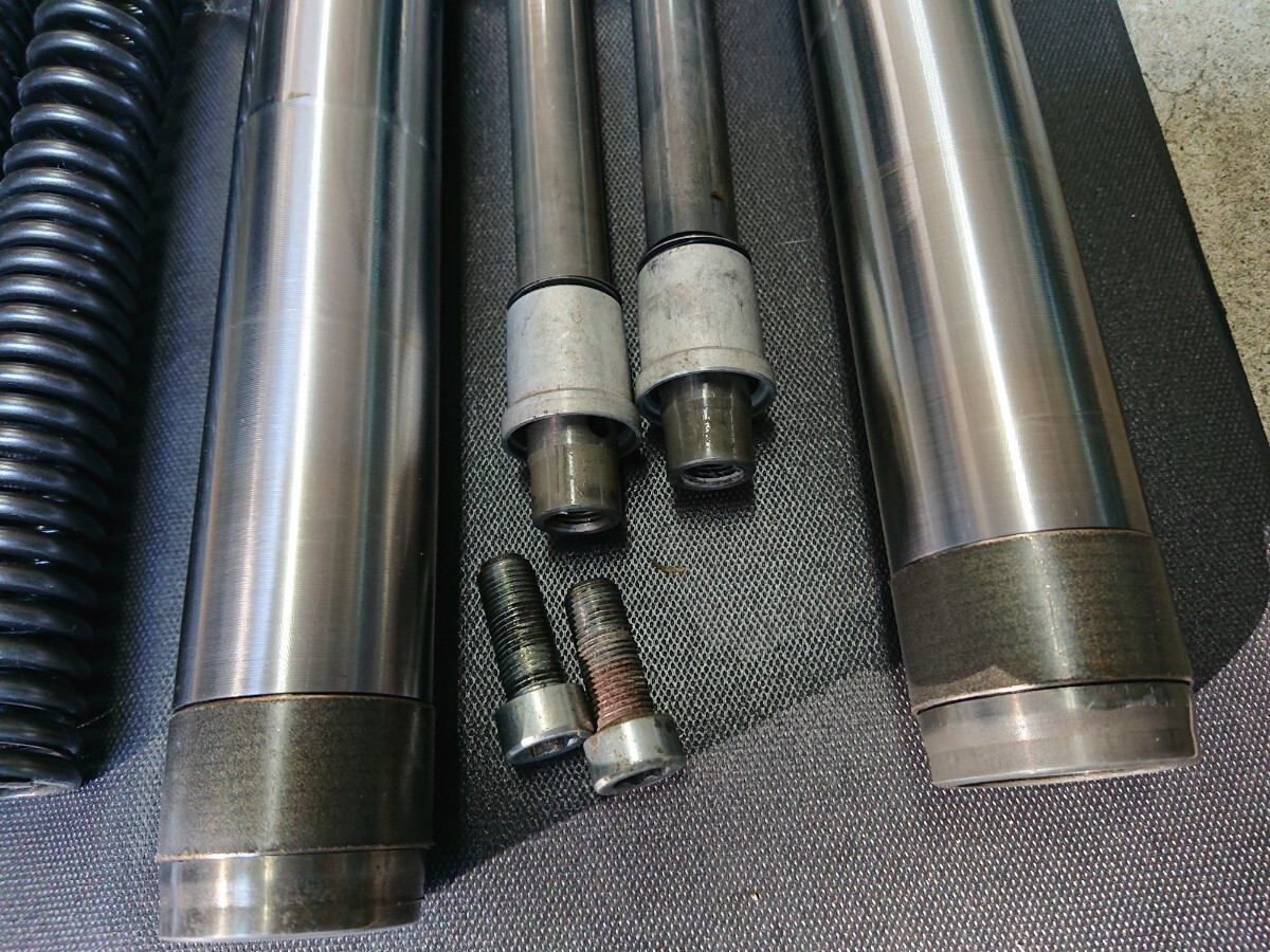 O/H 低走行 GSX1100S カタナ フロントフォーク 再塗装 バラ売り O/H 低走行 GSX1100S カタナ フロントフォーク 再塗装 バラ売り