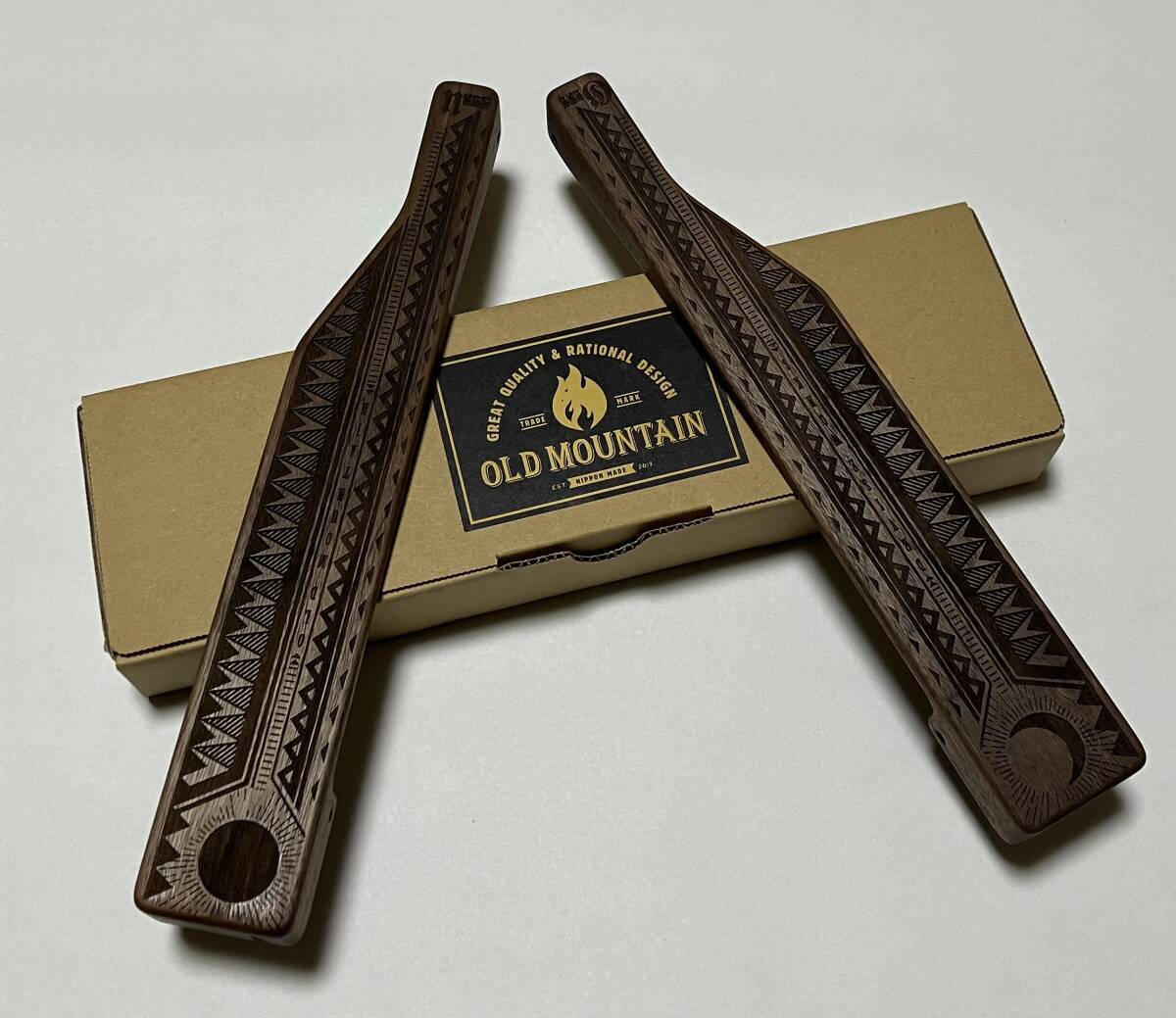 DEVISE WORKS × 美しかっ OLD MOUNTAIN HIJIWARUヒジワル DEVISE WORKS × 美しかっ OLD MOUNTAIN HIJIWARUヒジワル