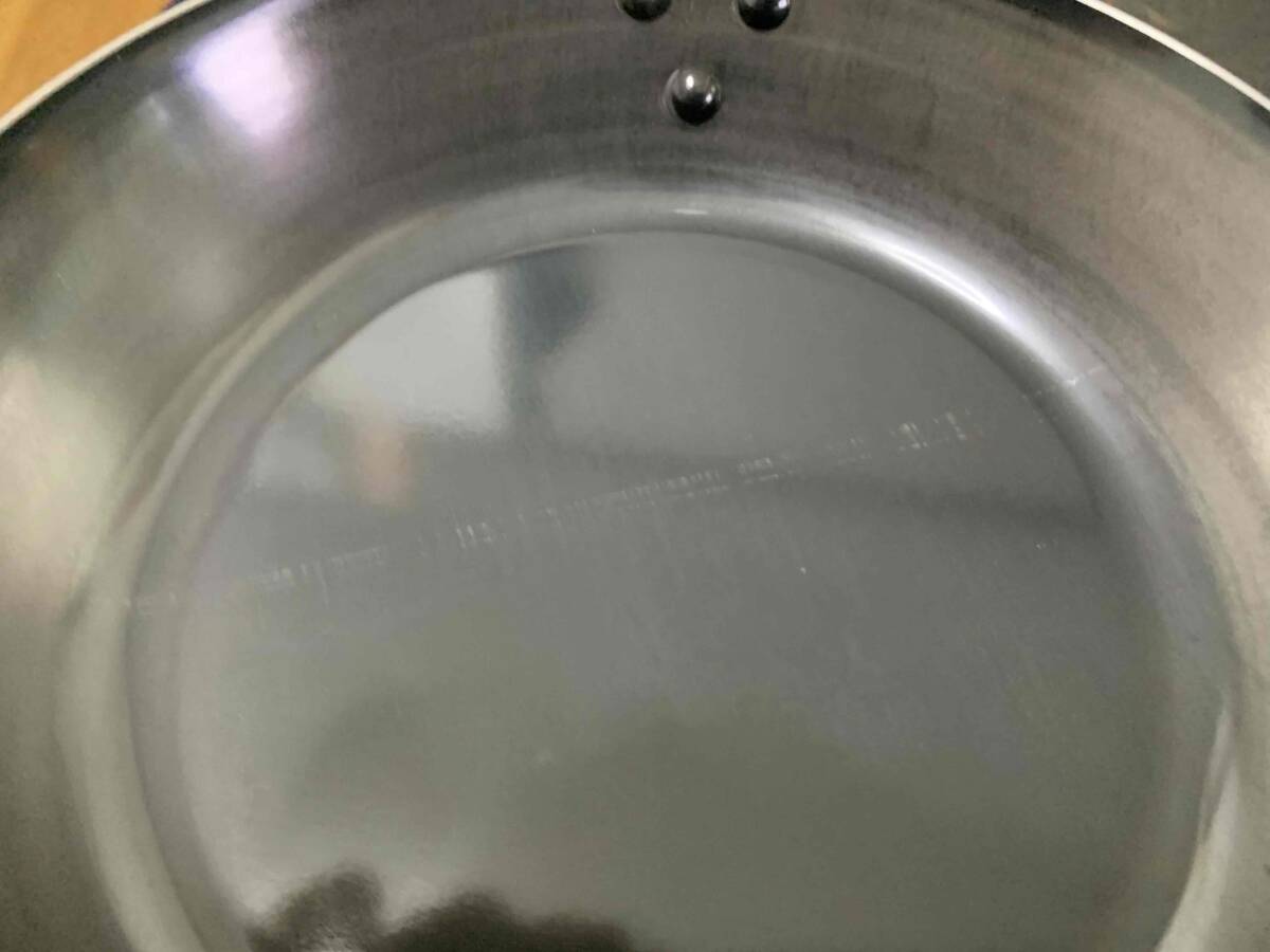 難あり 内部傷あり 日本製 鉄製 共柄フライパン20cm SS-3 鉄 難あり 内部傷あり 日本製 鉄製 共柄フライパン20cm SS-3 鉄