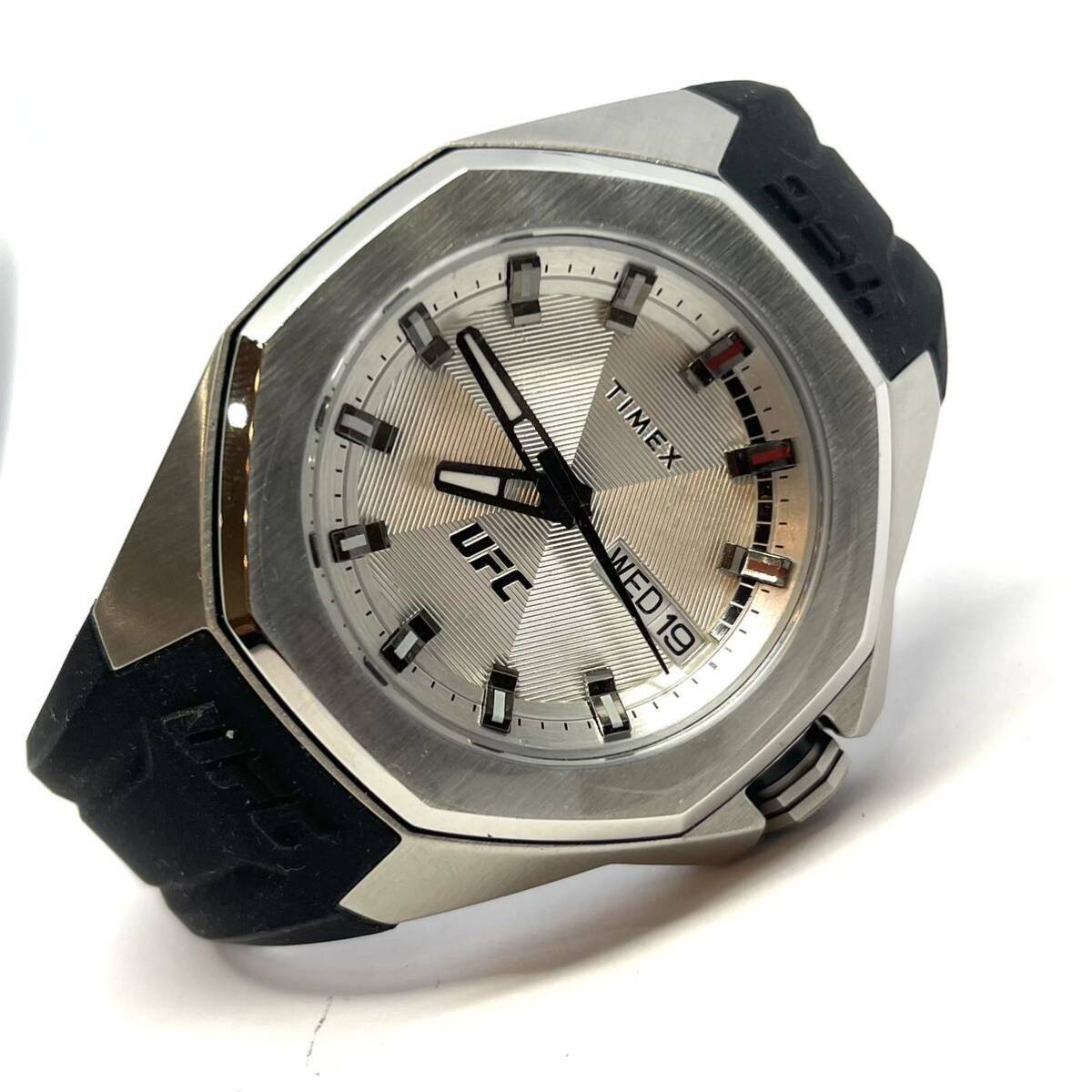 1円〜　TIMEX タイメックス　UFC TW2V57200 メンズ　クォーツ　未使用品