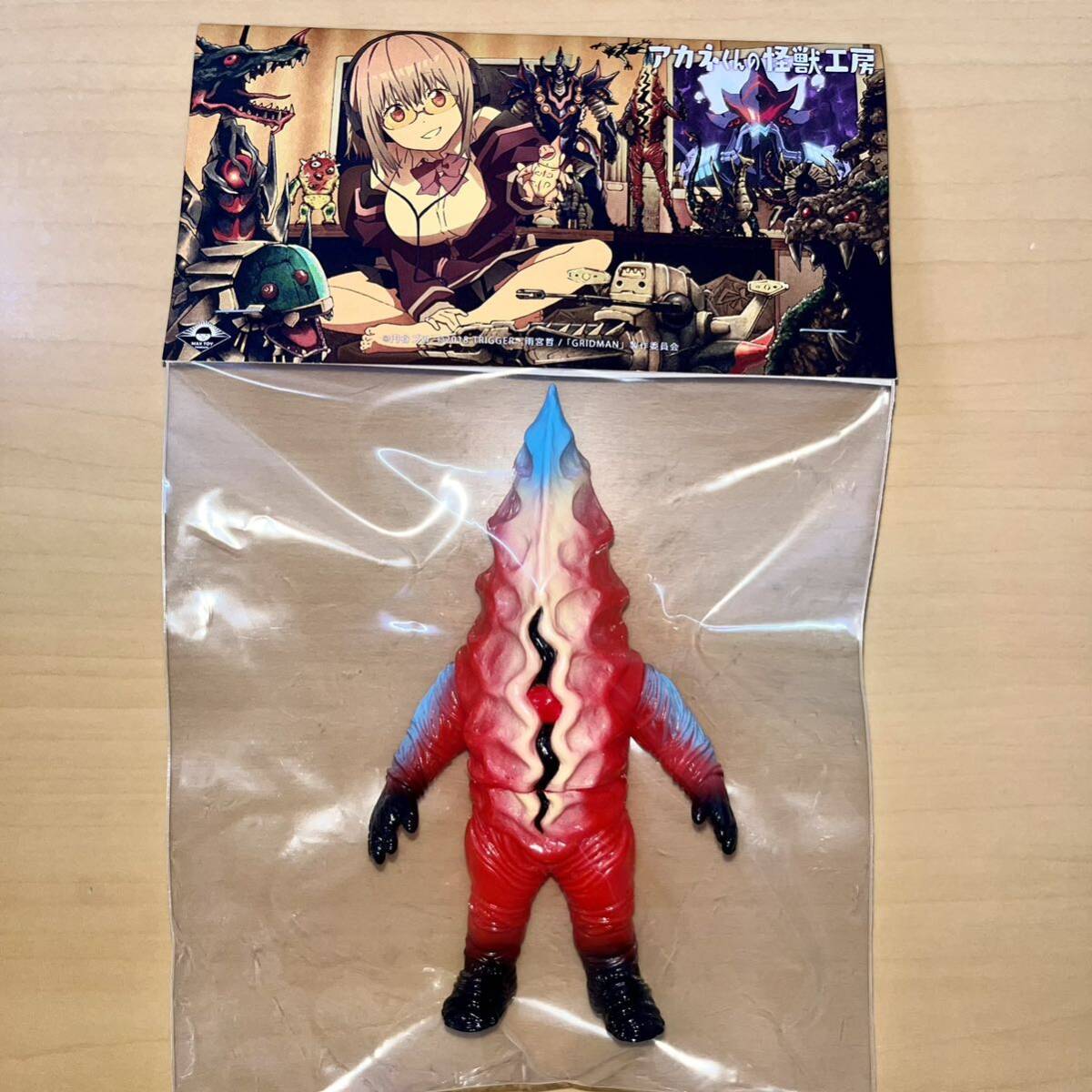 MAXTOY ナナシB One up.限定 GID 赤 蓄光 グリッドマン MAXTOY ナナシB One up.限定 GID 赤 蓄光 グリッドマン