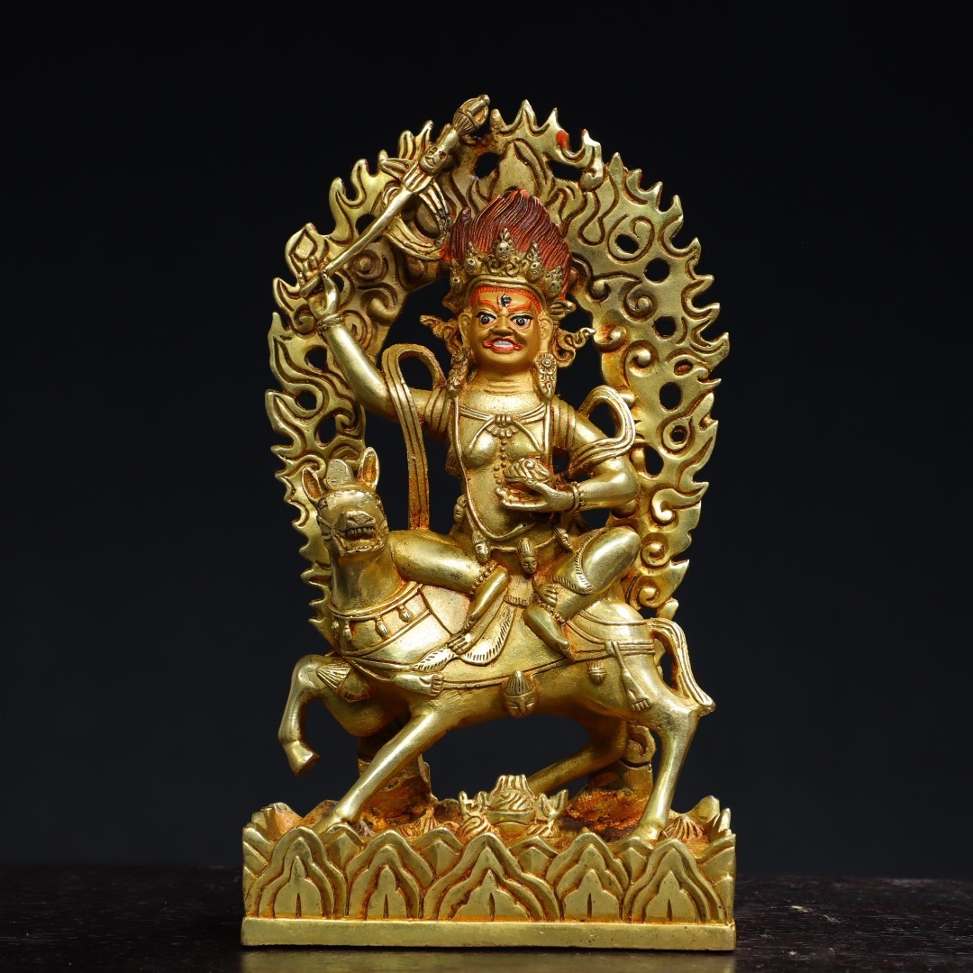 旧蔵 仏像 清代 銅琉金 チベット密教 吉祥天母 仏教古美術 供養品 旧蔵 仏像 清代 銅琉金 チベット密教 吉祥天母 仏教古美術 供養品