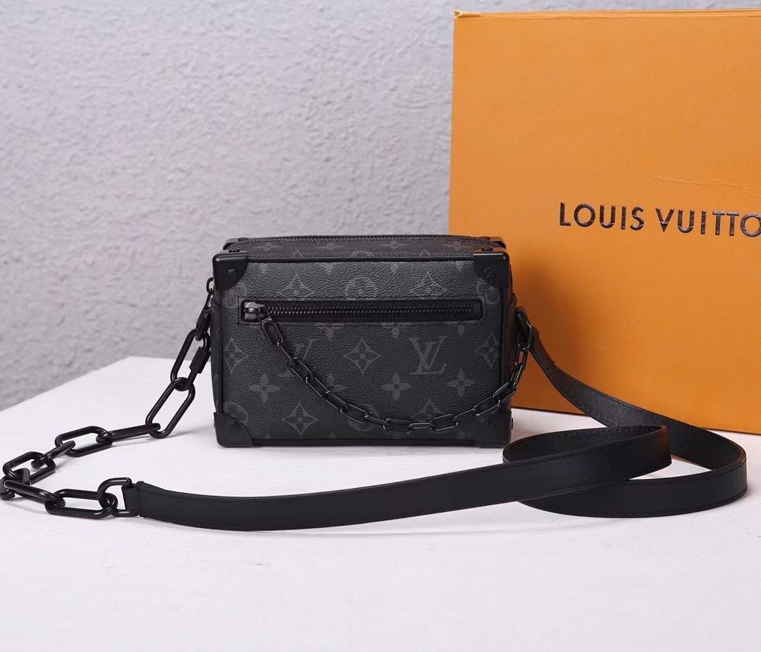 ■新品同様■Louis Vuitton ルイ ヴィトン Louis Vuitton メンズ メッセンジャーバッグ
