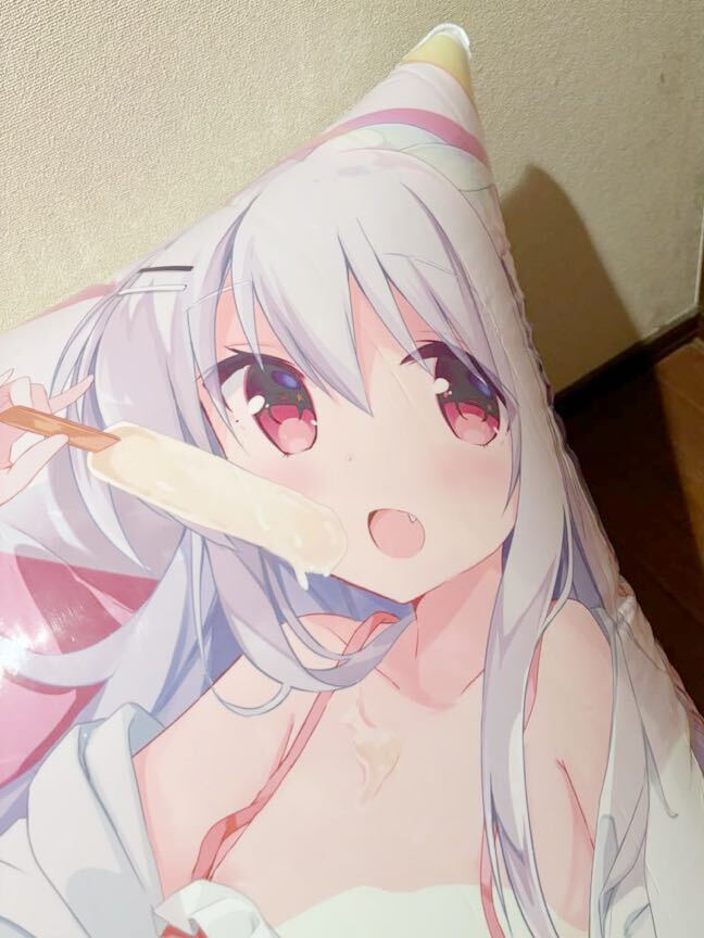 同人　エアークッション　浮き具　浮き輪