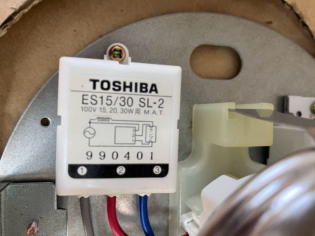 東芝蛍光灯埋込ダウンライト FLD 1862NR(W)-EL ユーライン2 東芝蛍光灯埋込ダウンライト FLD 1862NR(W)-EL ユーライン2