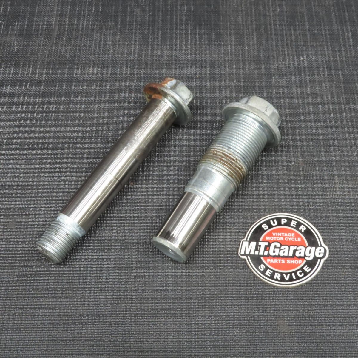 ホンダ CBX550F PC04 スイングアームピボットボルト(検cbx400f nc07【060】 CBX550F-P-059