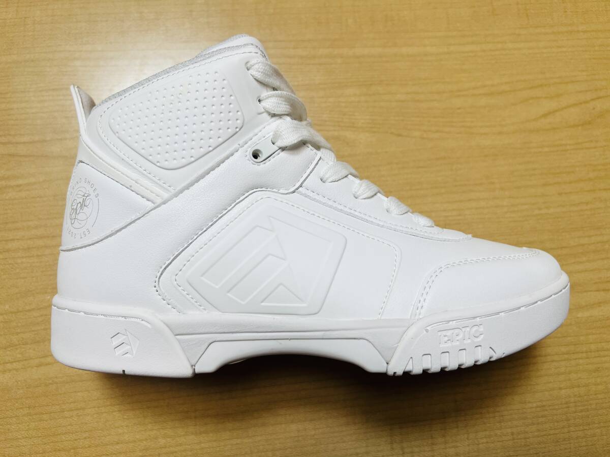 EPIC グラインドシューズ Clean White 新品 US8/26cm EPIC グラインドシューズ Clean White 新品 US8/26cm