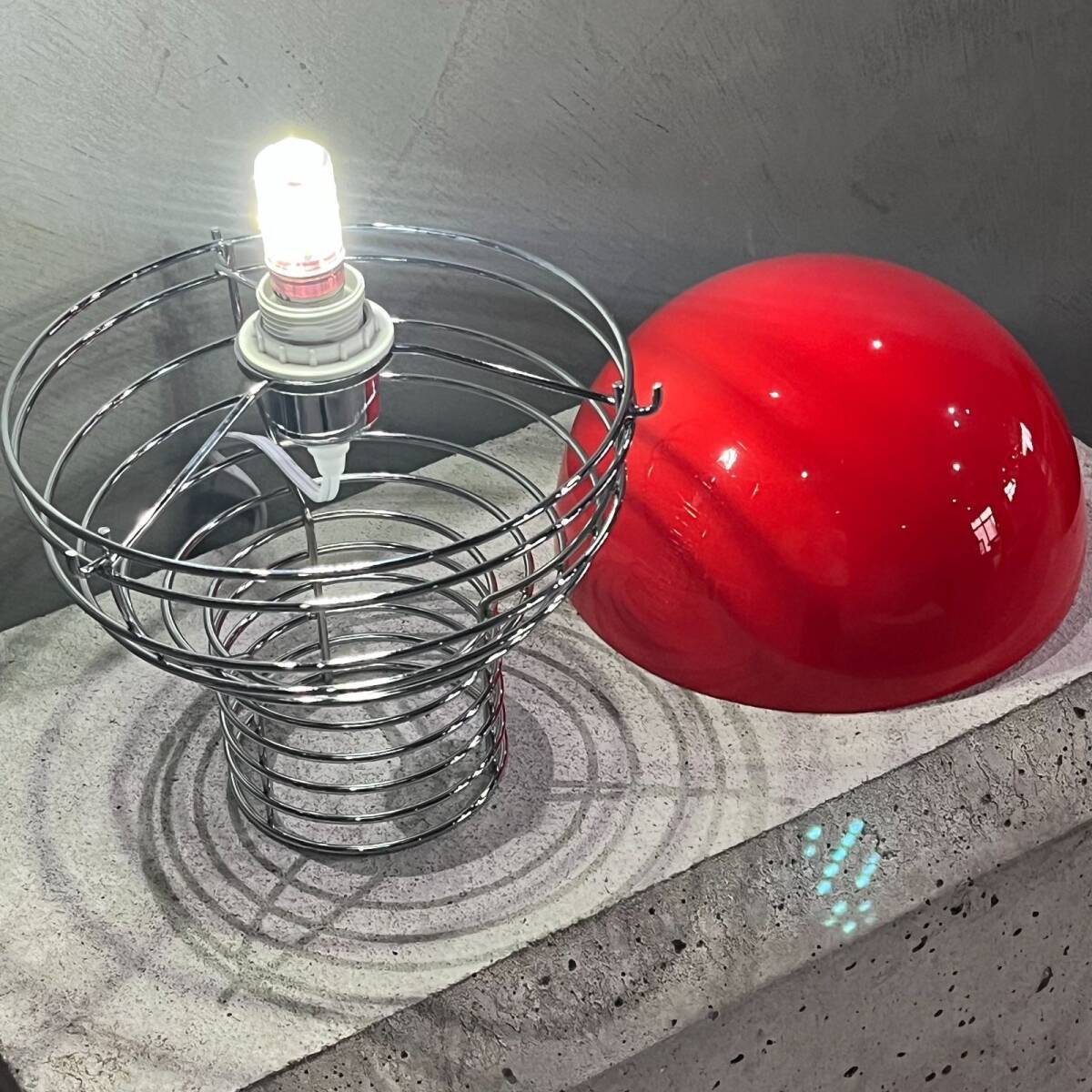 Wire Table Lamp RED ワイヤーテーブルライト レッド スペース Wire Table Lamp RED ワイヤーテーブルライト レッド スペース