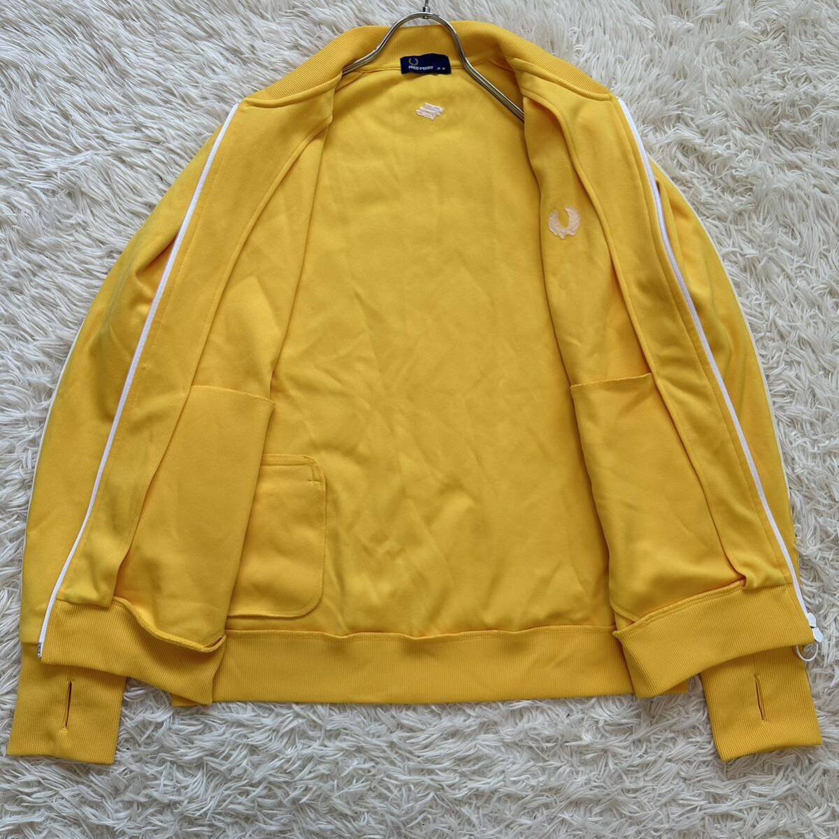 FRED PERRY】フレッドペリー M トラックジャケット イエロー FRED PERRY】フレッドペリー M トラックジャケット イエロー