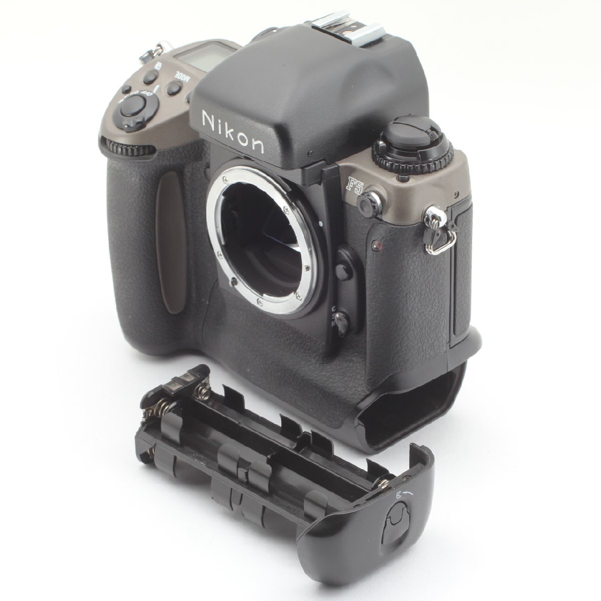 Nikon F5 50th Anniversary Model Film Camera | eBay Nikon F5 50th Anniversary Model Film Camera | eBay