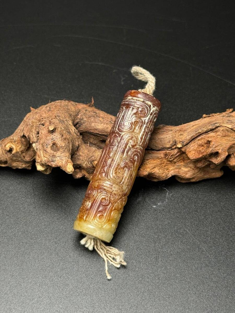 蔵友旧蔵出 和田玉製 細密彫 如意紋 玉勒子 置物 賞物 中国時代 蔵友旧蔵出 和田玉製 細密彫 如意紋 玉勒子 置物 賞物 中国時代