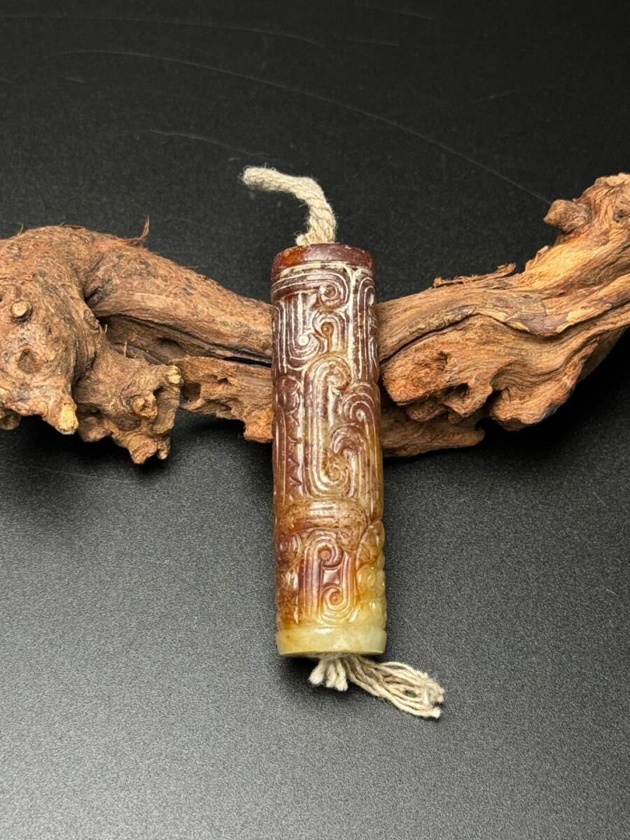 蔵友旧蔵出 和田玉製 細密彫 如意紋 玉勒子 置物 賞 蔵友旧蔵出 和田玉製 細密彫 如意紋 玉勒子 置物 賞