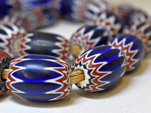 *. тяпка . tonbodama * выгода сломан! ANTIQUEvene Cheer 6 слой sheb long средний крупный Mix бисер один полосный античный бисер .. шар [ бесплатная доставка ][CB24008]