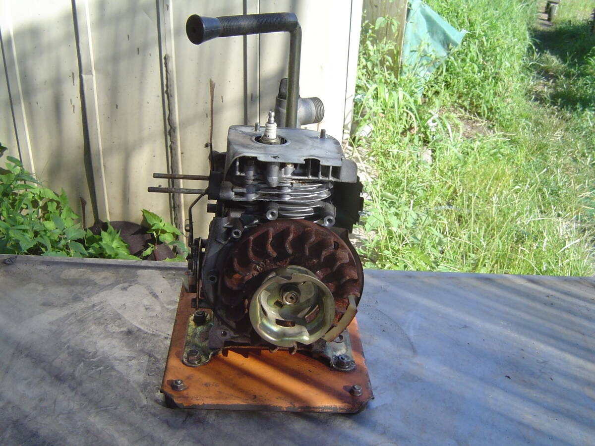 120* Robin engine EY08D( Robin engine pump SD08) on image exists thing only 