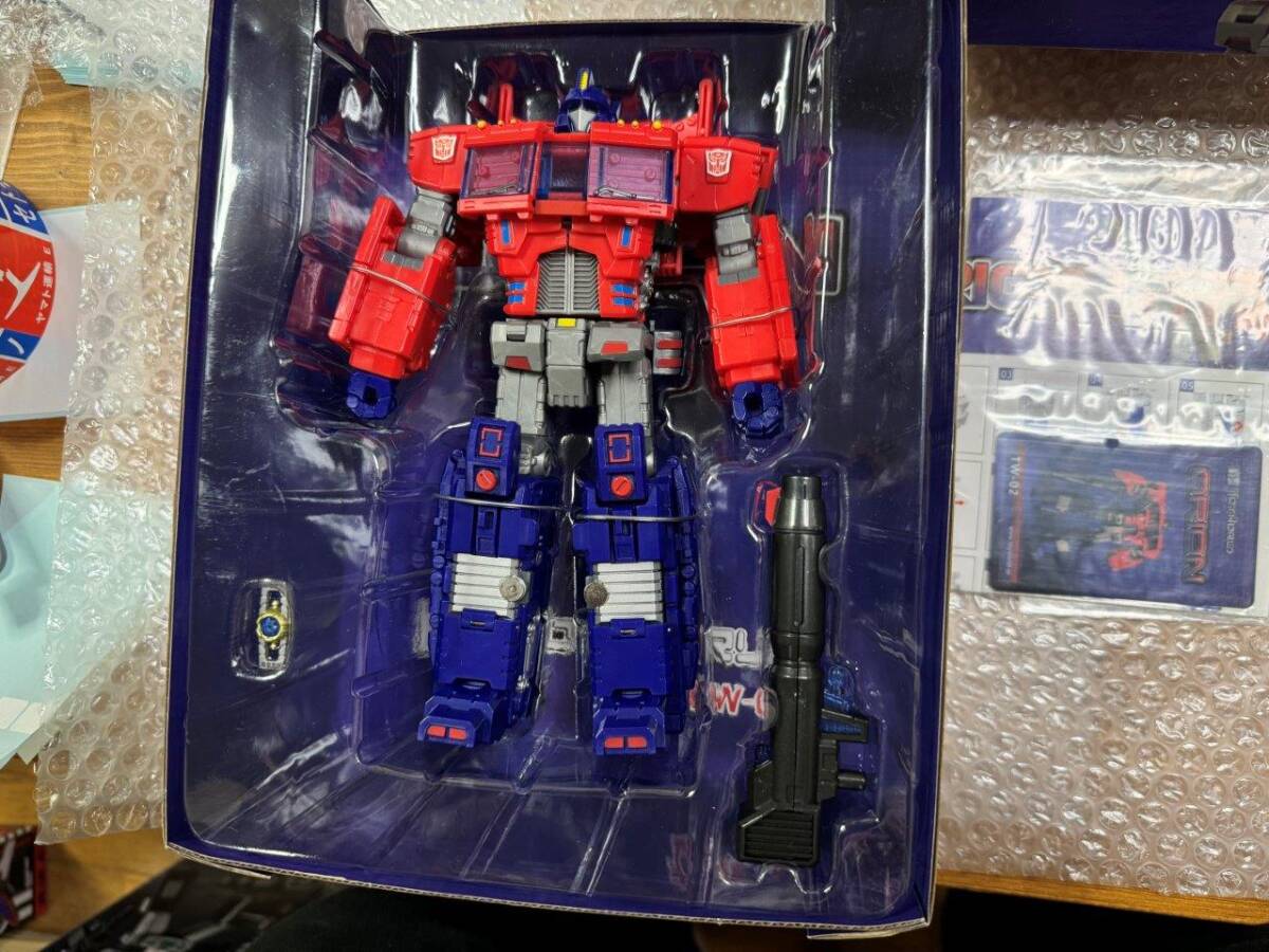 TOYWORLD TW-02 ORION / オプティマスプライム /コンボイ 中古完品 状態良好 画像参照 送料無料 同梱可