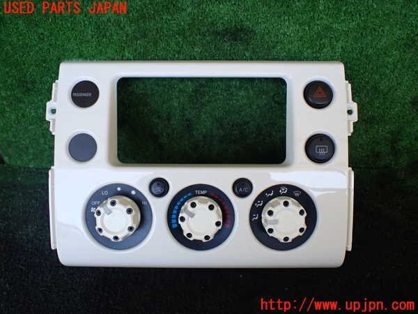 1UPJ-16786066]FJクルーザー(GSJ15W)エアコンスイッチ1 中古