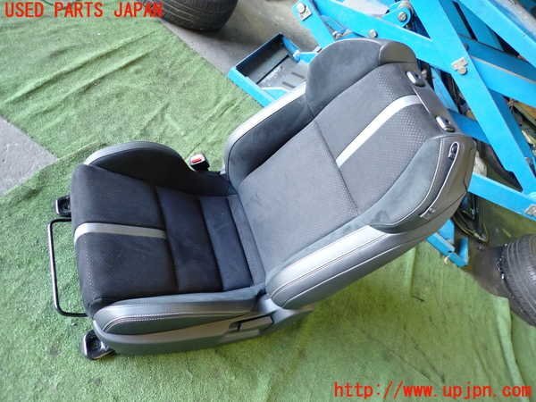 1UPJ-17527065]GR86(BRZ)(ZN8)助手席シート 中古
