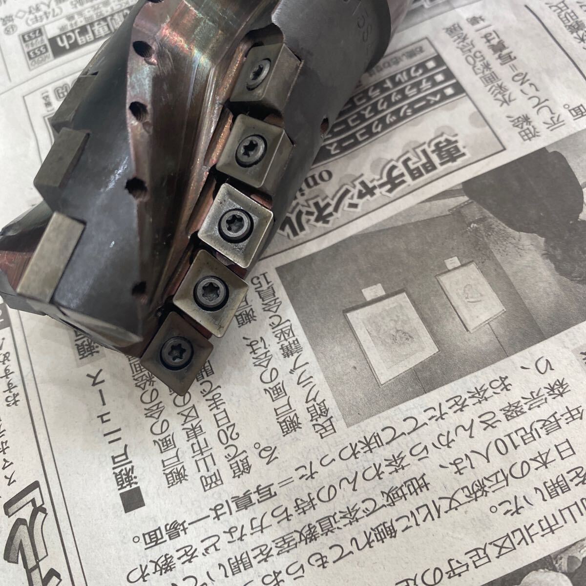 三菱マテリアル 深切込み加工用刃先交換式エンドミル ラッシュ 三菱マテリアル 深切込み加工用刃先交換式エンドミル ラッシュ