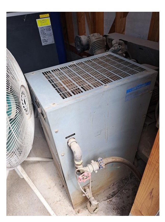 c3A【棚岐イ高山060324-83】100V エアードライヤー RDA75 岩田