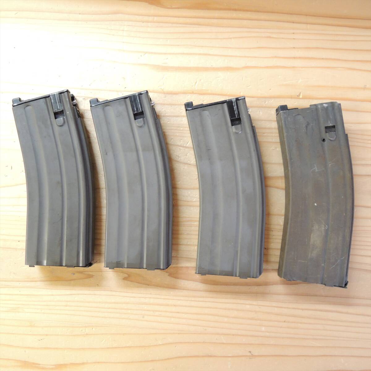 GHK M4 ガスブロ マガジン 4本セット CO2 フロン