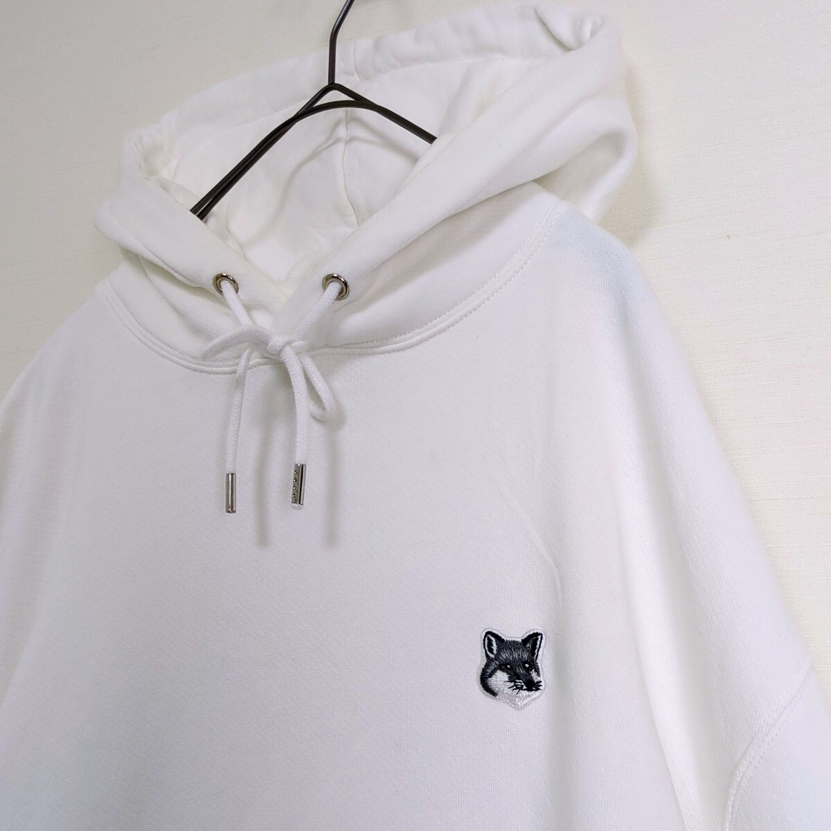 希少デザイン】MAISON KITSUNE メゾンキツネ☆フォックスパッチ 希少デザイン】MAISON KITSUNE メゾンキツネ☆フォックスパッチ