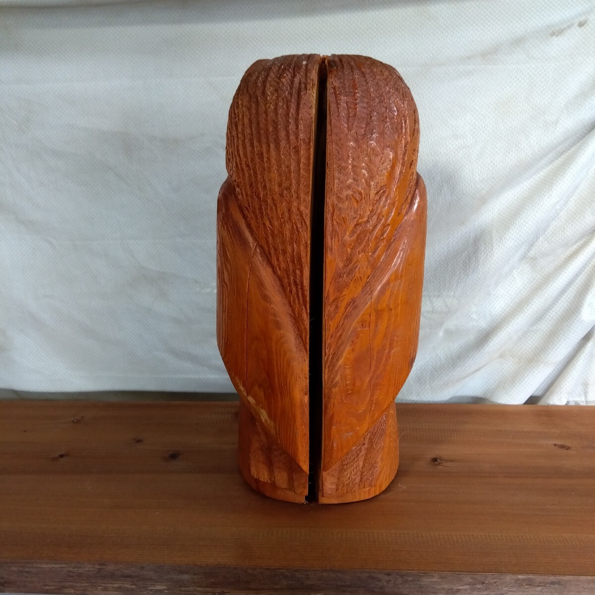 間伐材(杉)すぎで作製した自作のチェンソーアート作品(梟 間伐材(杉)すぎで作製した自作のチェンソーアート作品(梟
