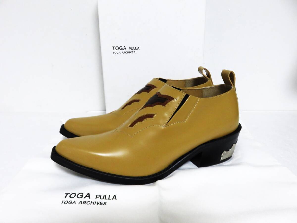 送料無料 定価6.4万 新品 TOGA PULLA カウボーイシューズ 37 ベージュ トーガ プルラ ウエスタン ヒール ローファー スリッポン 靴_画像1