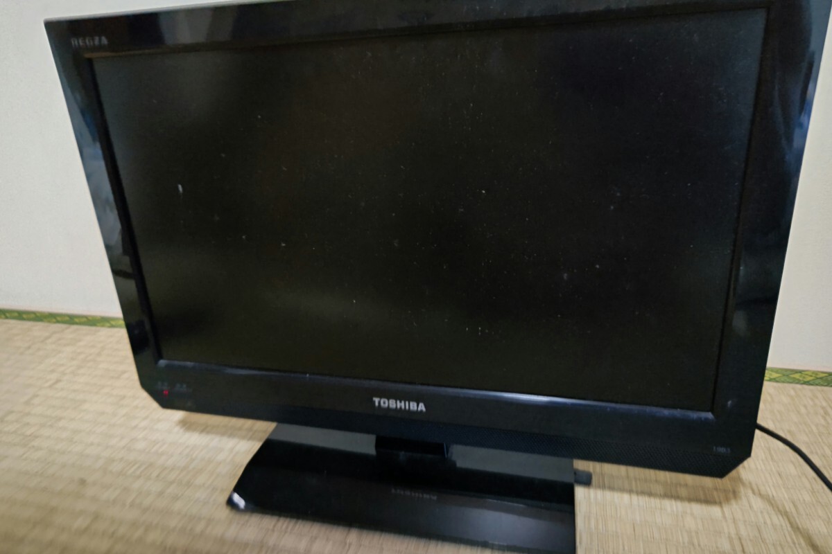 東芝 液晶テレビ 液晶カラーテレビ　19B3　1円スタート