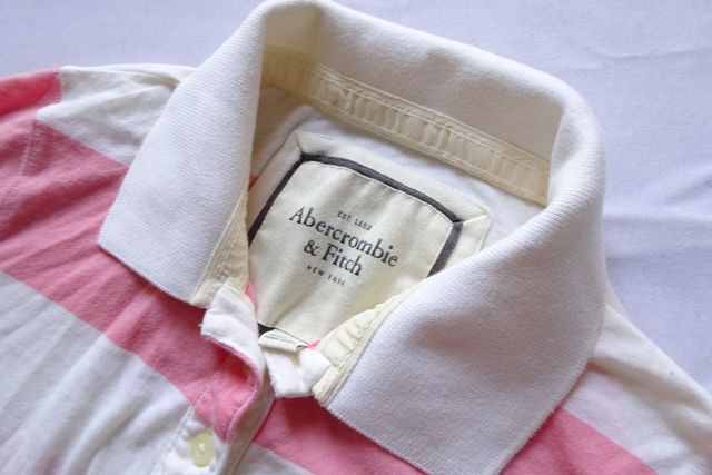 Abercrombie&Fitch/アバクロンビー&フィッチ/半袖ポロシャツ/TシャツS材/極太ボーダー柄/オフホワイト/ピンク/Sサイズ(8/9R6)